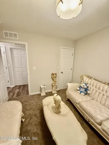 8528 Osteen Street Jacksonville FL 32210