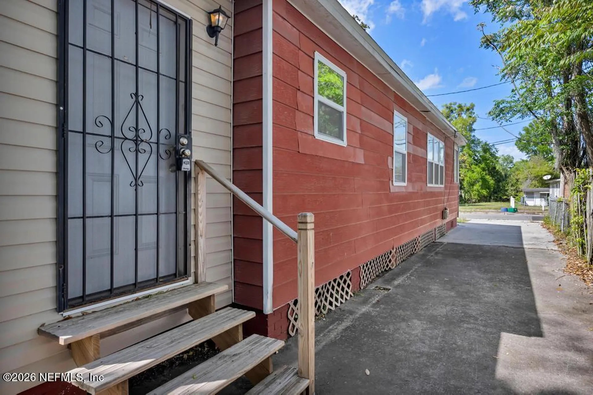 2550 Summit Street Jacksonville FL 32204