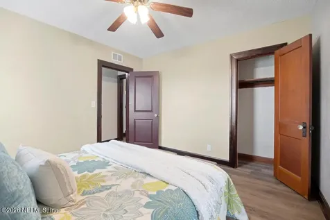 2550 Summit Street Jacksonville FL 32204