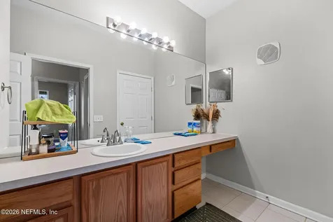 7990 Baymeadows Road E Jacksonville FL 32256