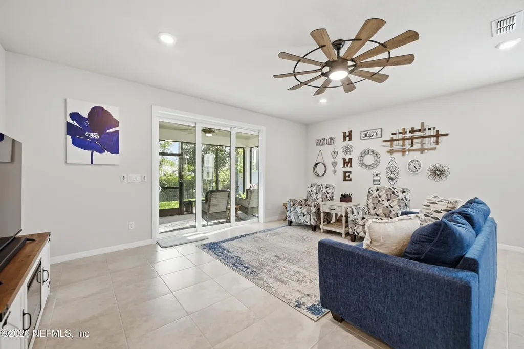 4594 Farmhouse Gate Trail Jacksonville FL 32226