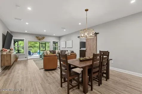 360 Meadow Creek Drive St. Johns FL 32259