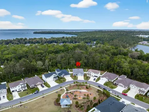 360 Meadow Creek Drive St. Johns FL 32259