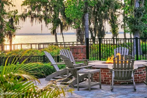 360 Meadow Creek Drive St. Johns FL 32259