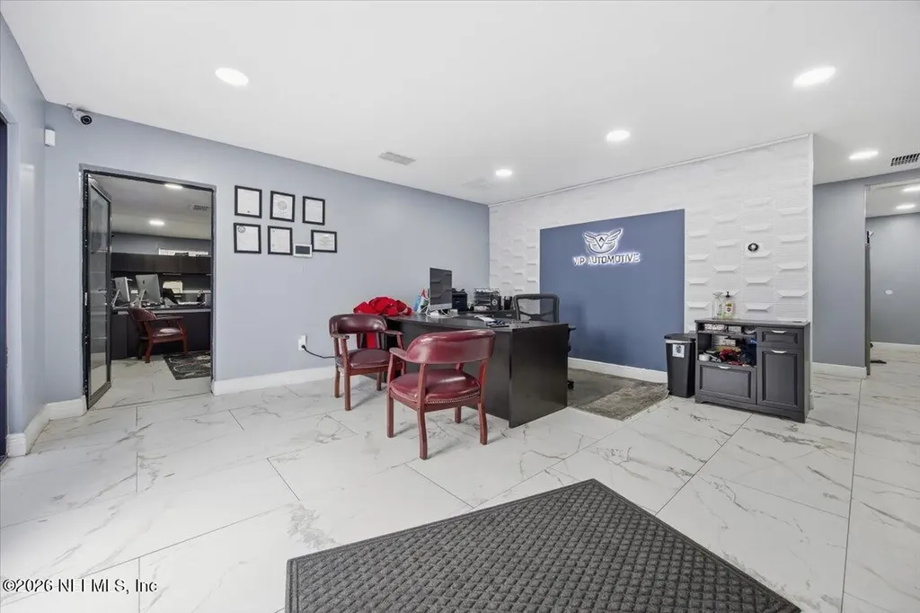 5023 Bowden Road Jacksonville FL 32216