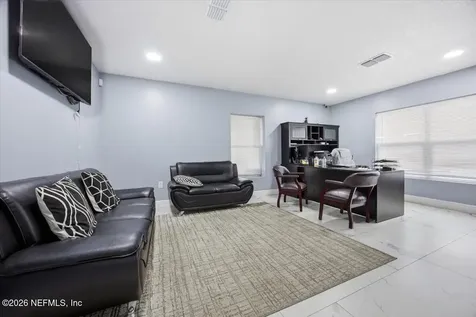 5023 Bowden Road Jacksonville FL 32216