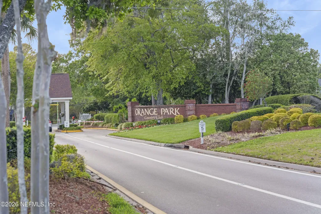 598 Glasgow Court Orange Park FL 32073