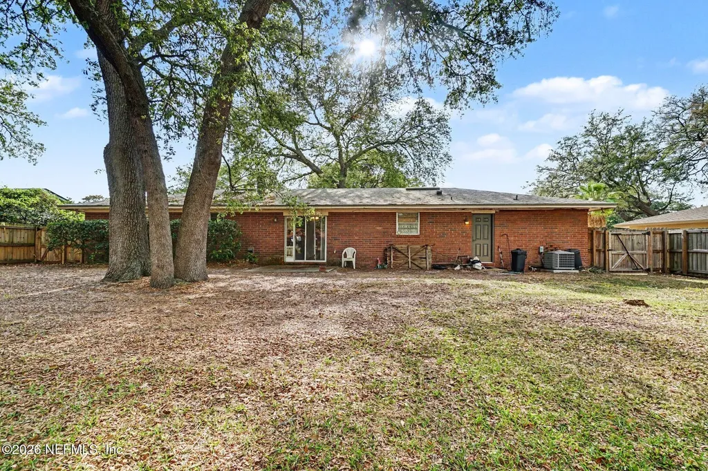 3991 Post Oak Road N Jacksonville FL 32277