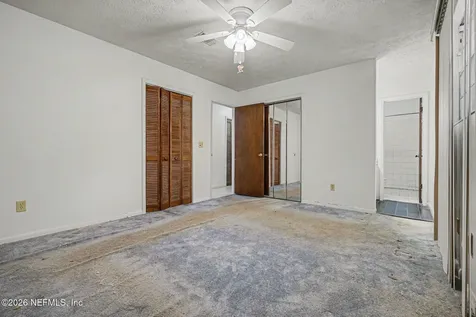 3991 Post Oak Road N Jacksonville FL 32277