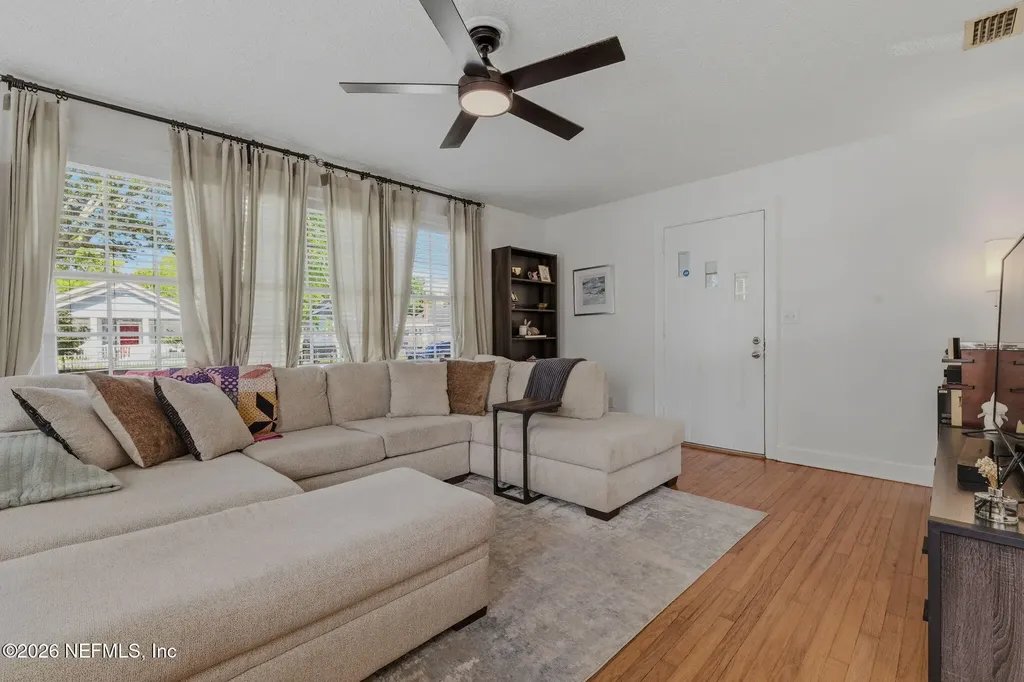 1042 Lark Street Jacksonville FL 32205