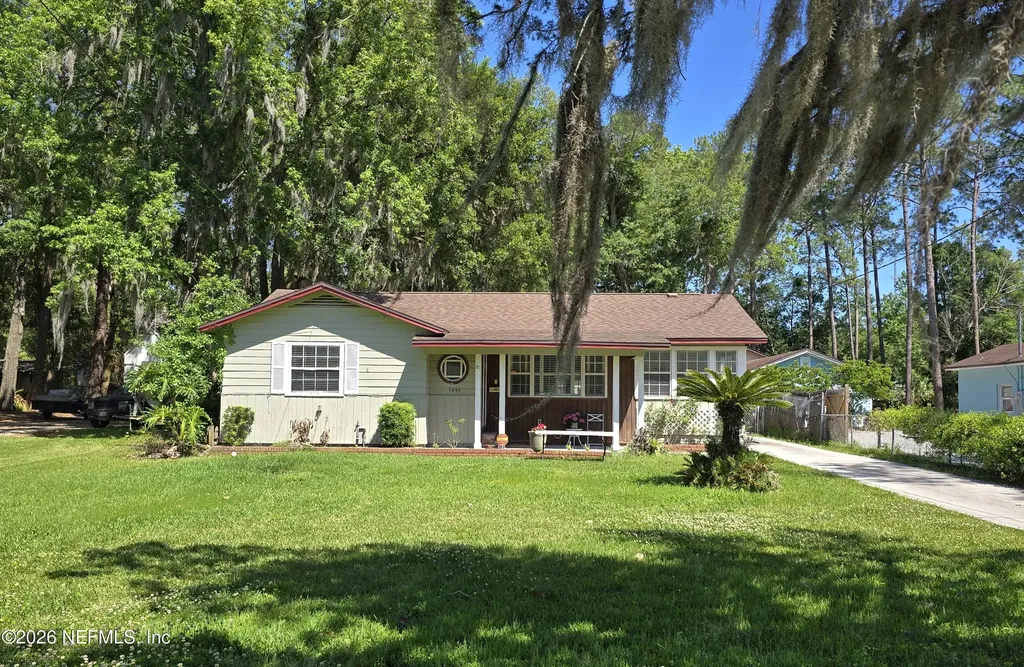 1893 E Road Jacksonville FL 32216