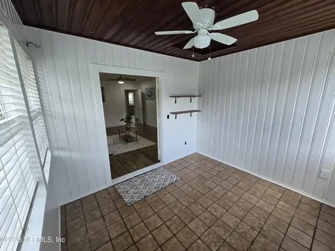 1893 E Road Jacksonville FL 32216