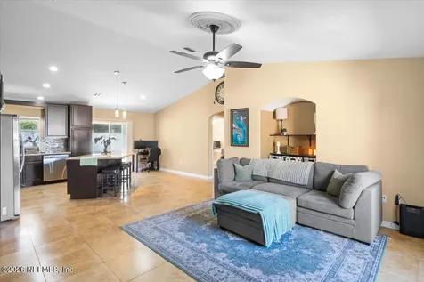 17 Wheatfield Drive Palm Coast FL 32164
