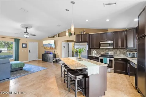 17 Wheatfield Drive Palm Coast FL 32164