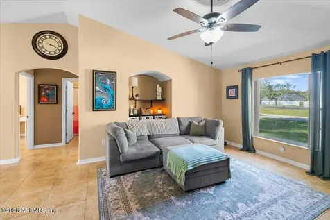 17 Wheatfield Drive Palm Coast FL 32164