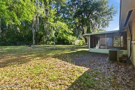 8647 Lenox Avenue Jacksonville FL 32221