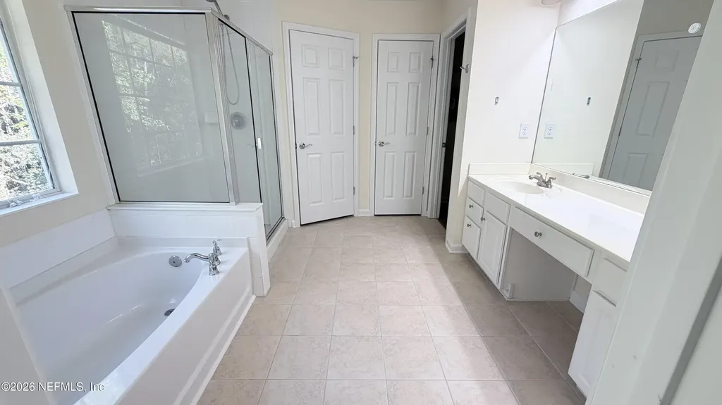 4047 Lionheart Drive Jacksonville FL 32216