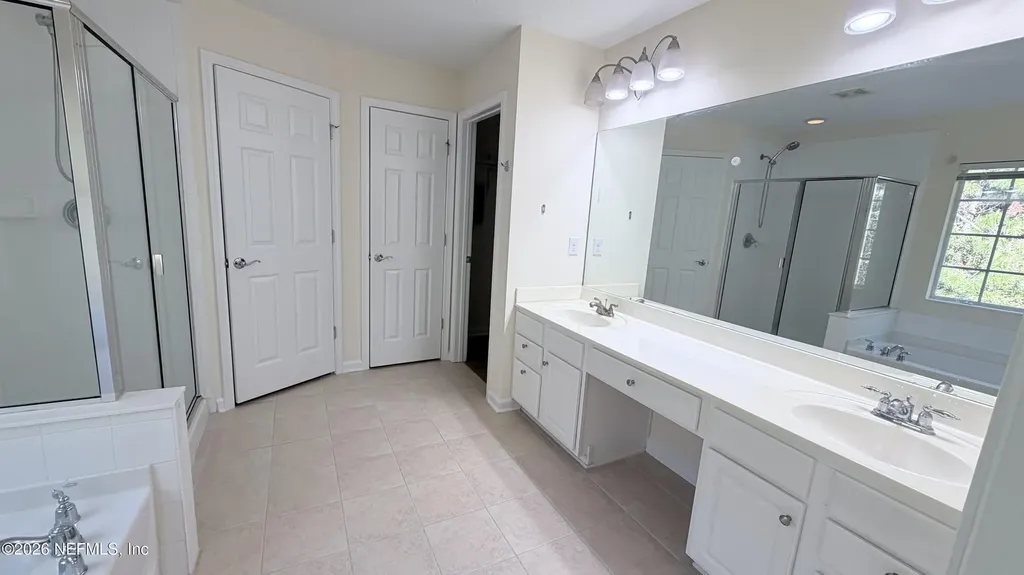 4047 Lionheart Drive Jacksonville FL 32216