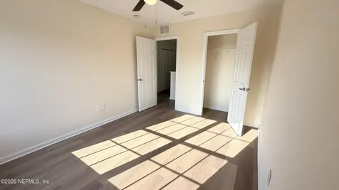 4047 Lionheart Drive Jacksonville FL 32216
