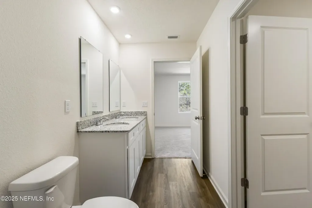 10406 Greystone Drive Glen St. Mary FL 32040