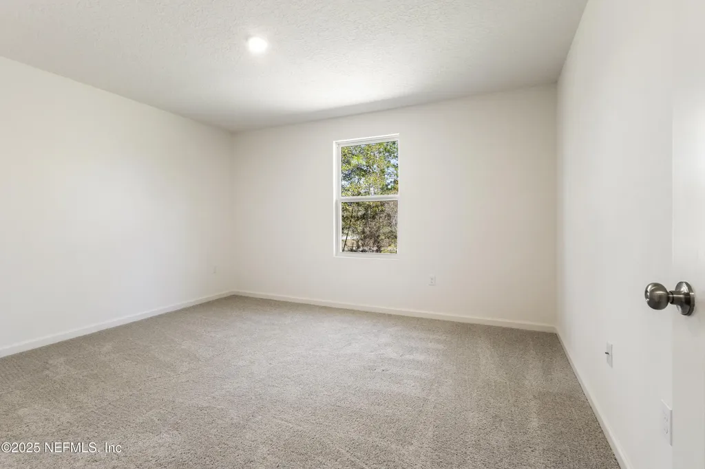 10406 Greystone Drive Glen St. Mary FL 32040