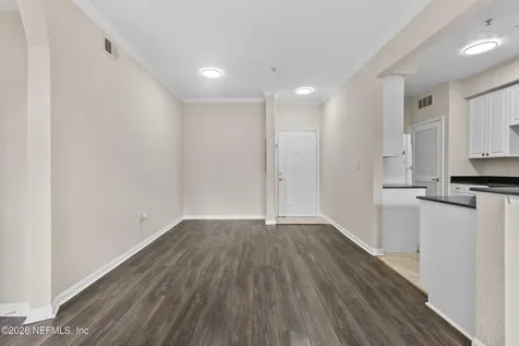 8539 Gate Parkway Jacksonville FL 32216