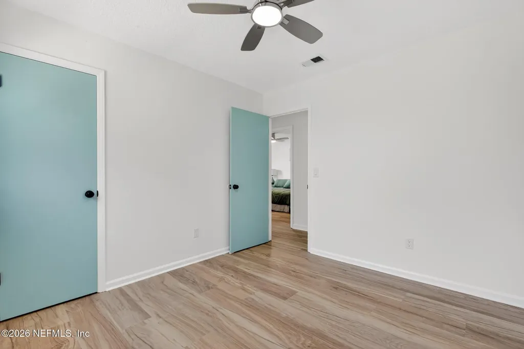 1091 Willow Cove Court W Jacksonville FL 32233