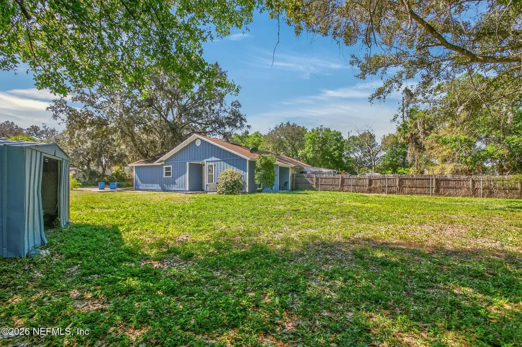 1091 Willow Cove Court W Jacksonville FL 32233