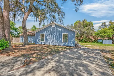 1091 Willow Cove Court W Jacksonville FL 32233
