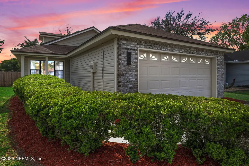 397 Filmore Drive Jacksonville FL 32225