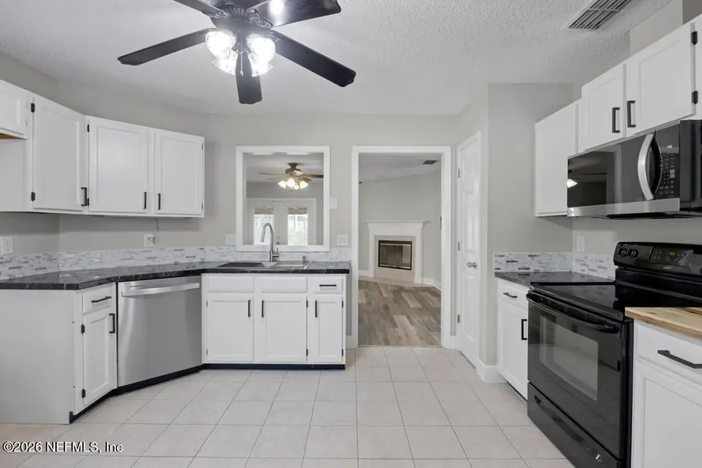 2733 Rochford Court Jacksonville FL 32225