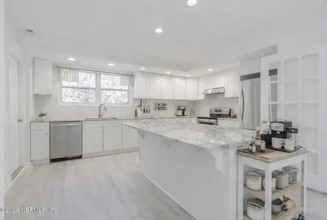 2754 Rainbow Road Jacksonville FL 32217
