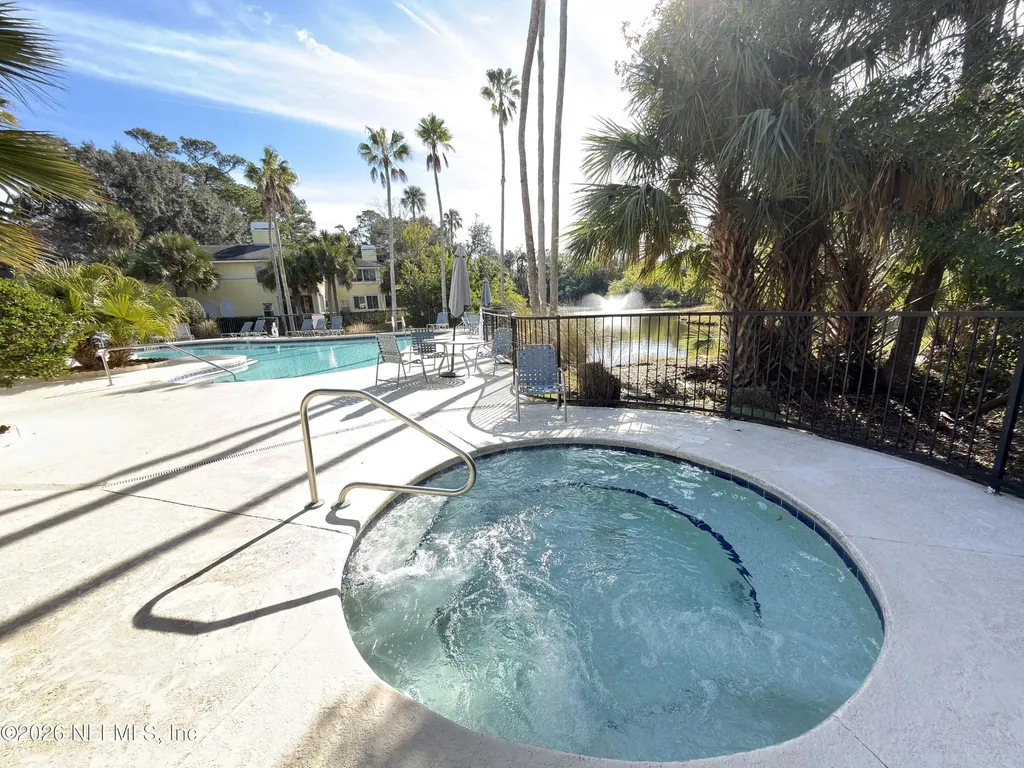 1800 The Greens Way Jacksonville Beach FL 32250