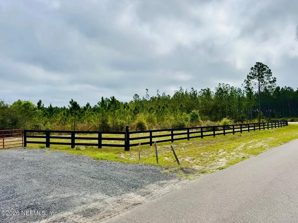 2857 Steel Bridge Road Macclenny FL 32063