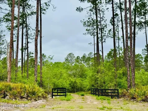 2857 Steel Bridge Road Macclenny FL 32063
