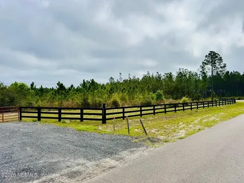 2857 Steel Bridge Road Macclenny FL 32063