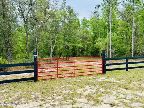 2857 Steel Bridge Road Macclenny FL 32063