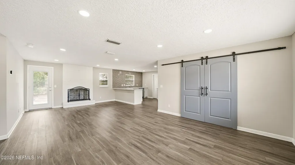 586 Madeira Drive Orange Park FL 32073