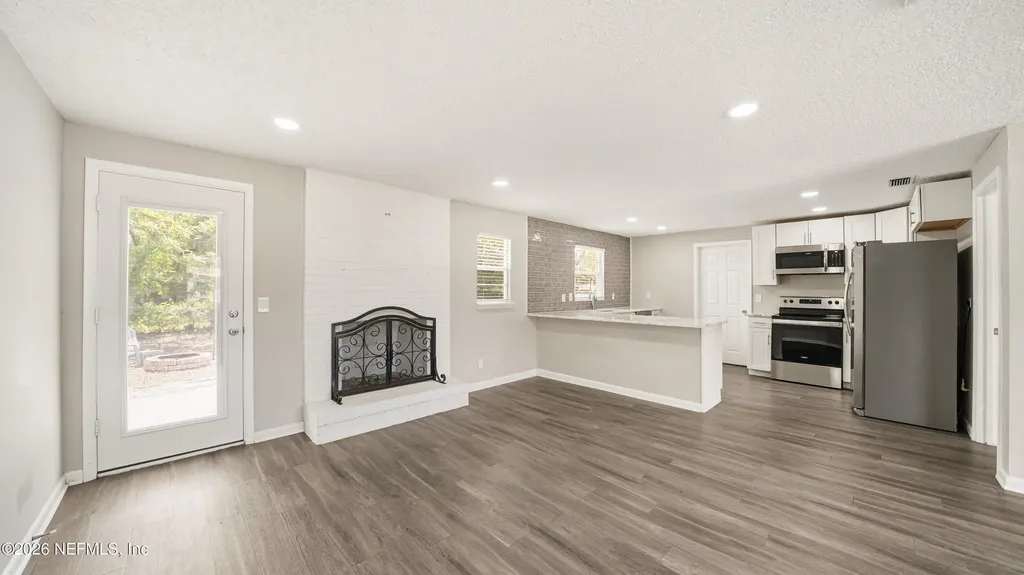 586 Madeira Drive Orange Park FL 32073
