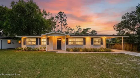586 Madeira Drive Orange Park FL 32073