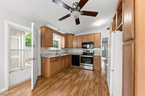 6929 Rollo Road Jacksonville FL 32205