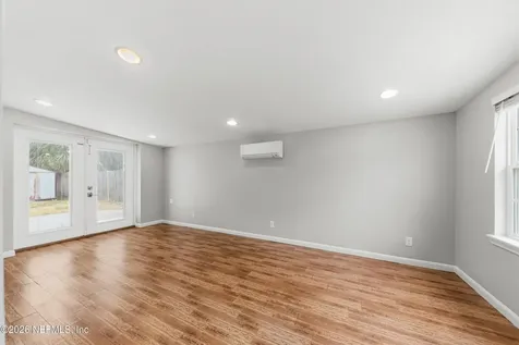 6929 Rollo Road Jacksonville FL 32205