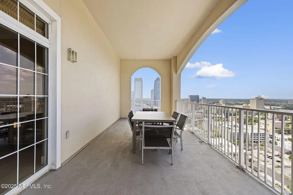 400 E Bay Street Jacksonville FL 32202