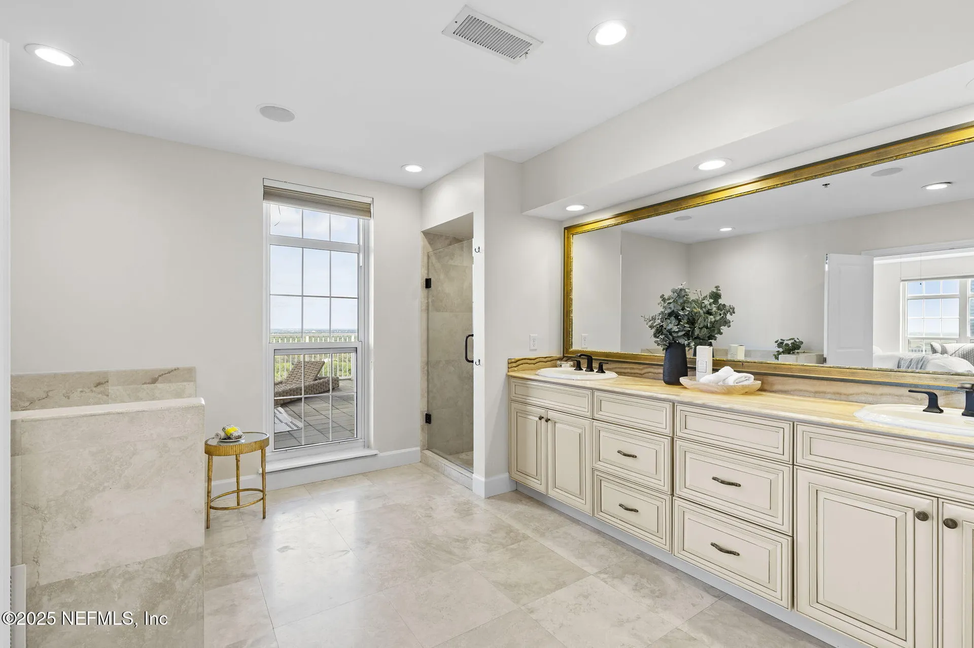 400 E Bay Street Jacksonville FL 32202