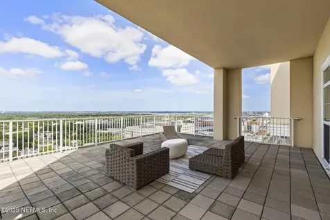 400 E Bay Street Jacksonville FL 32202