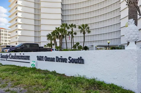 1601 Ocean Drive S Jacksonville Beach FL 32250