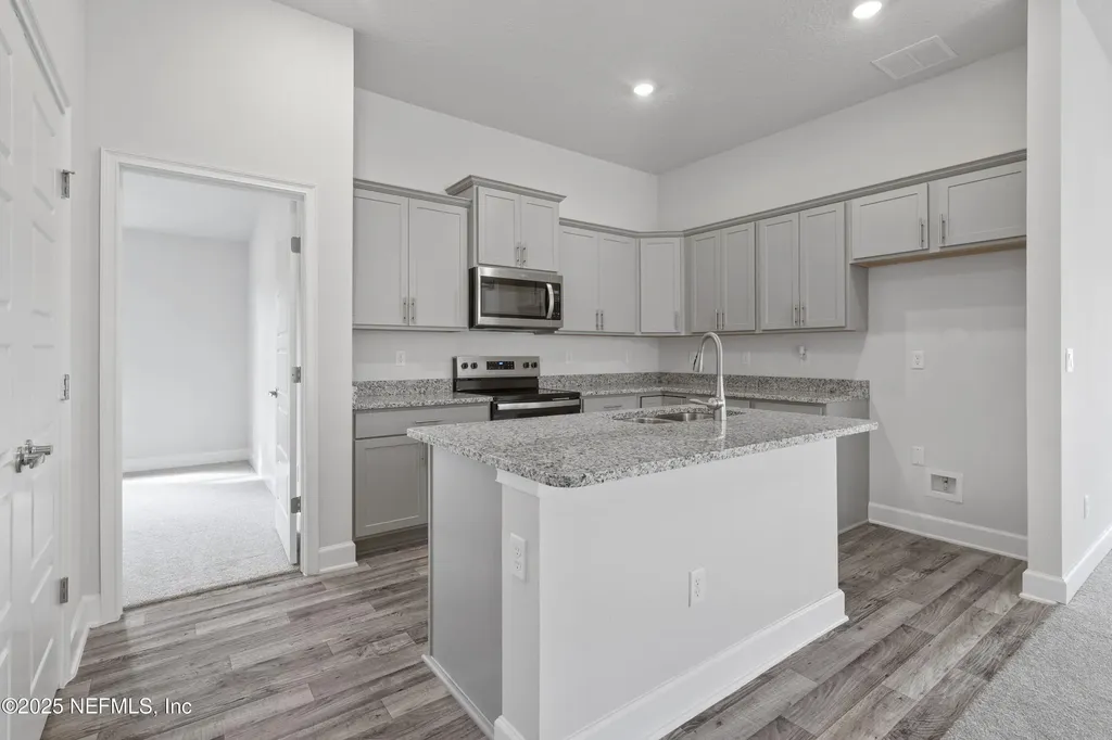 3400 Meadow Ridge Place Green Cove Springs FL 32043