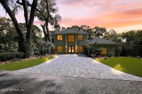 6334 San Jose Boulevard W Jacksonville FL 32217