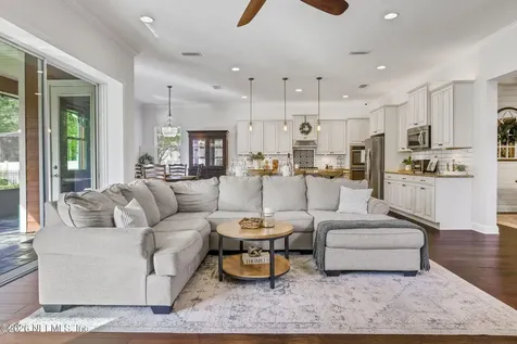 550 Brambly Vine Drive St. Johns FL 32259