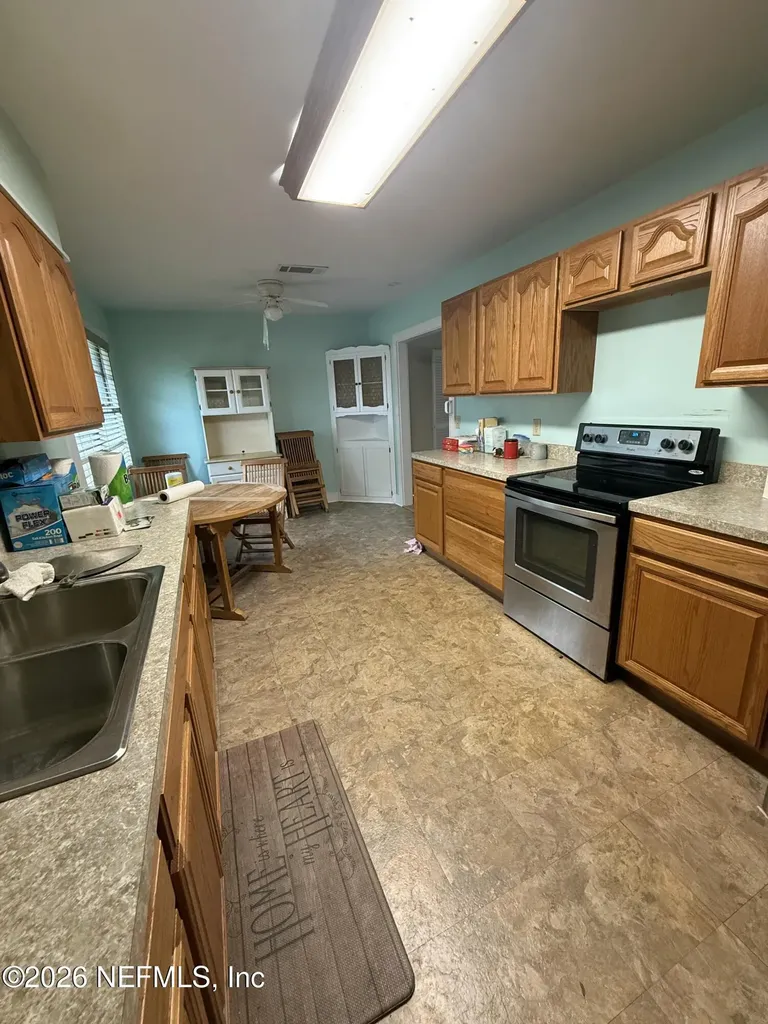 436 E Bennett Avenue Deland FL 32724